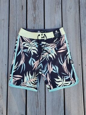 Volcom Bleeding Leaf Mod Board Swim Shorts 18" Size 28